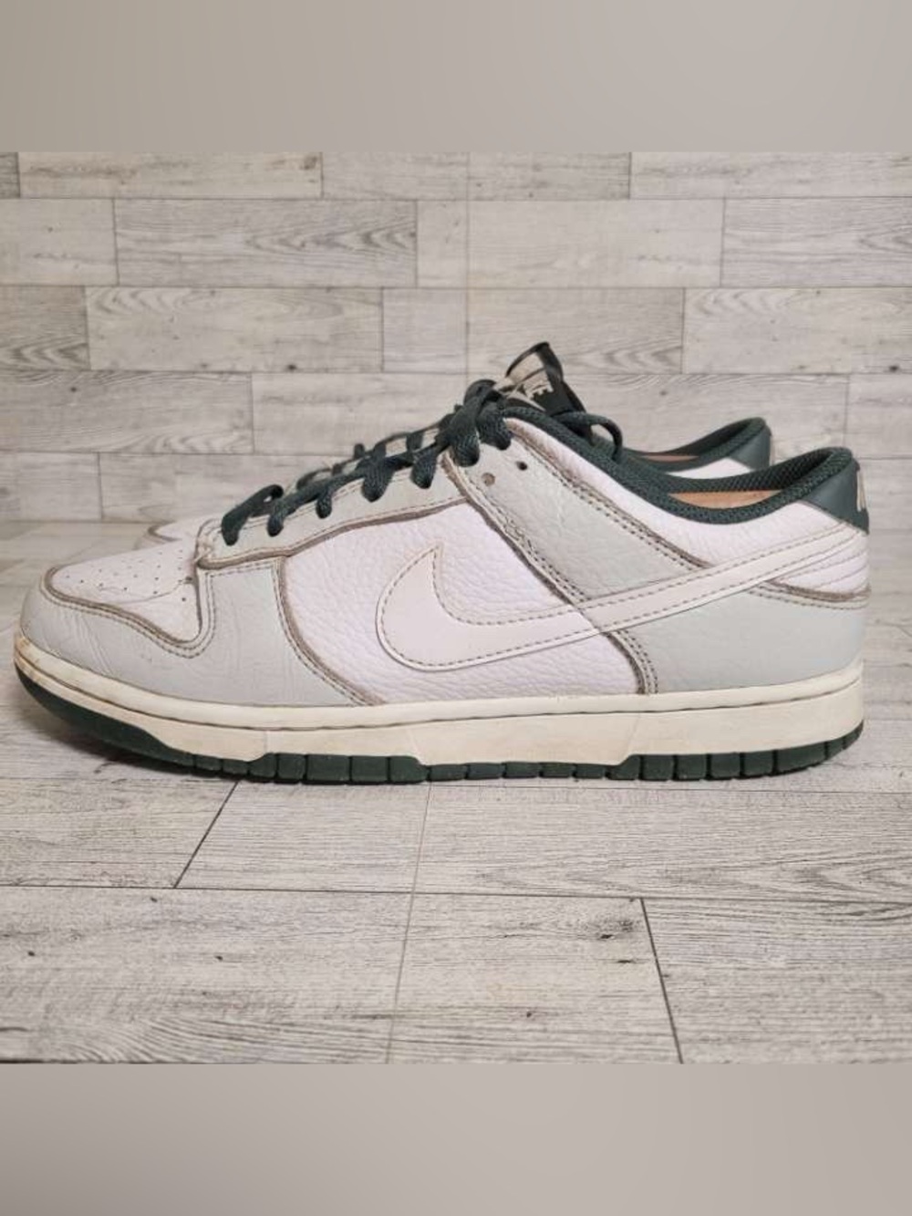 Men's Nike Dunk Low Retro SE Photon Dust Vintage Green Sneakers Shoes Size 8